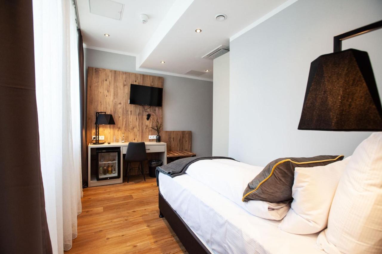 Elens Hotel Бремен Экстерьер фото